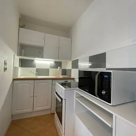 Apartamento T2 Avec Terrasse A 300m De La De - Fr-1-550-32 Saint-Georges-de-Didonne